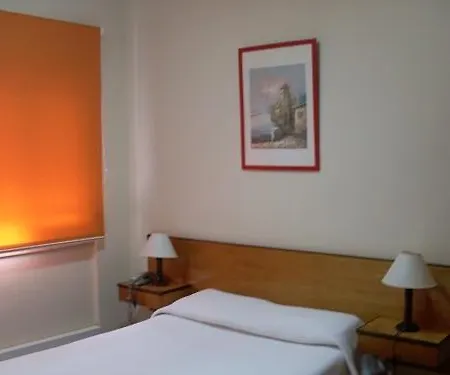 בית הארחה D. Carlos Residencial 3*