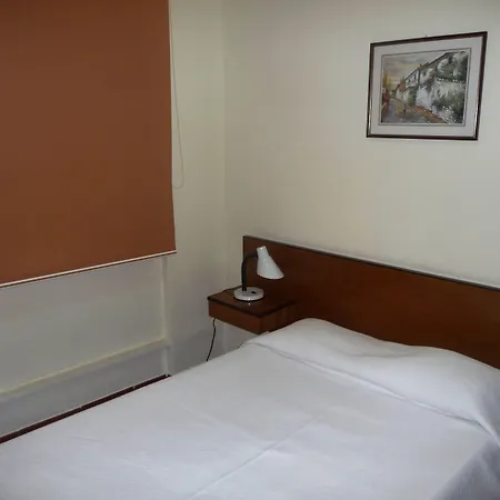 D. Carlos Residencial 3*