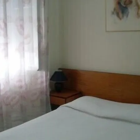 D. Carlos Residencial Maison d'hôtes Caldas Da Rainha