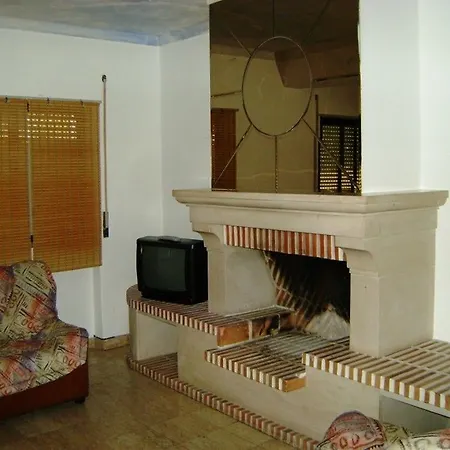 D. Carlos Residencial קלדס דה ריינה