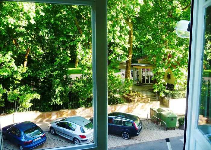 Maison d'hôtes D. Carlos Residencial Caldas Da Rainha